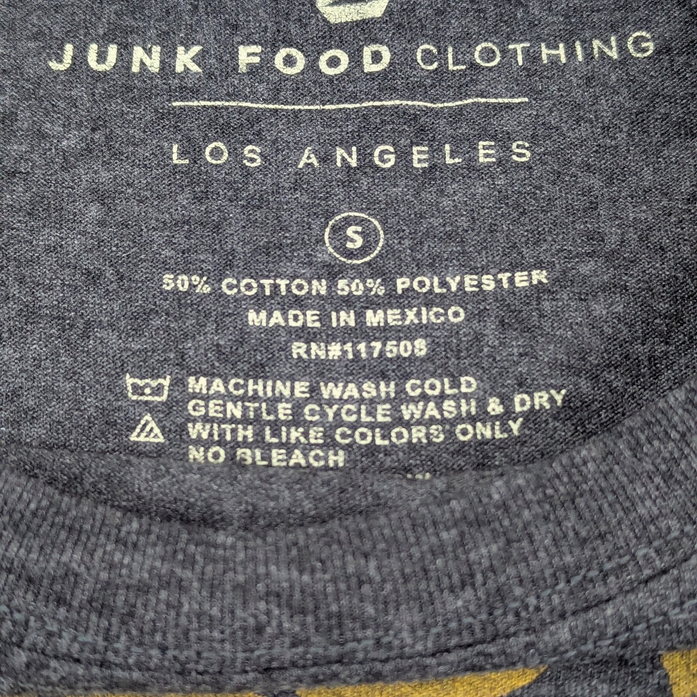 Junk Food The Beatles Live From The APPLE ROOFTOP 1969 Grey Tee Shirt Size Small - Picture 2 of 7